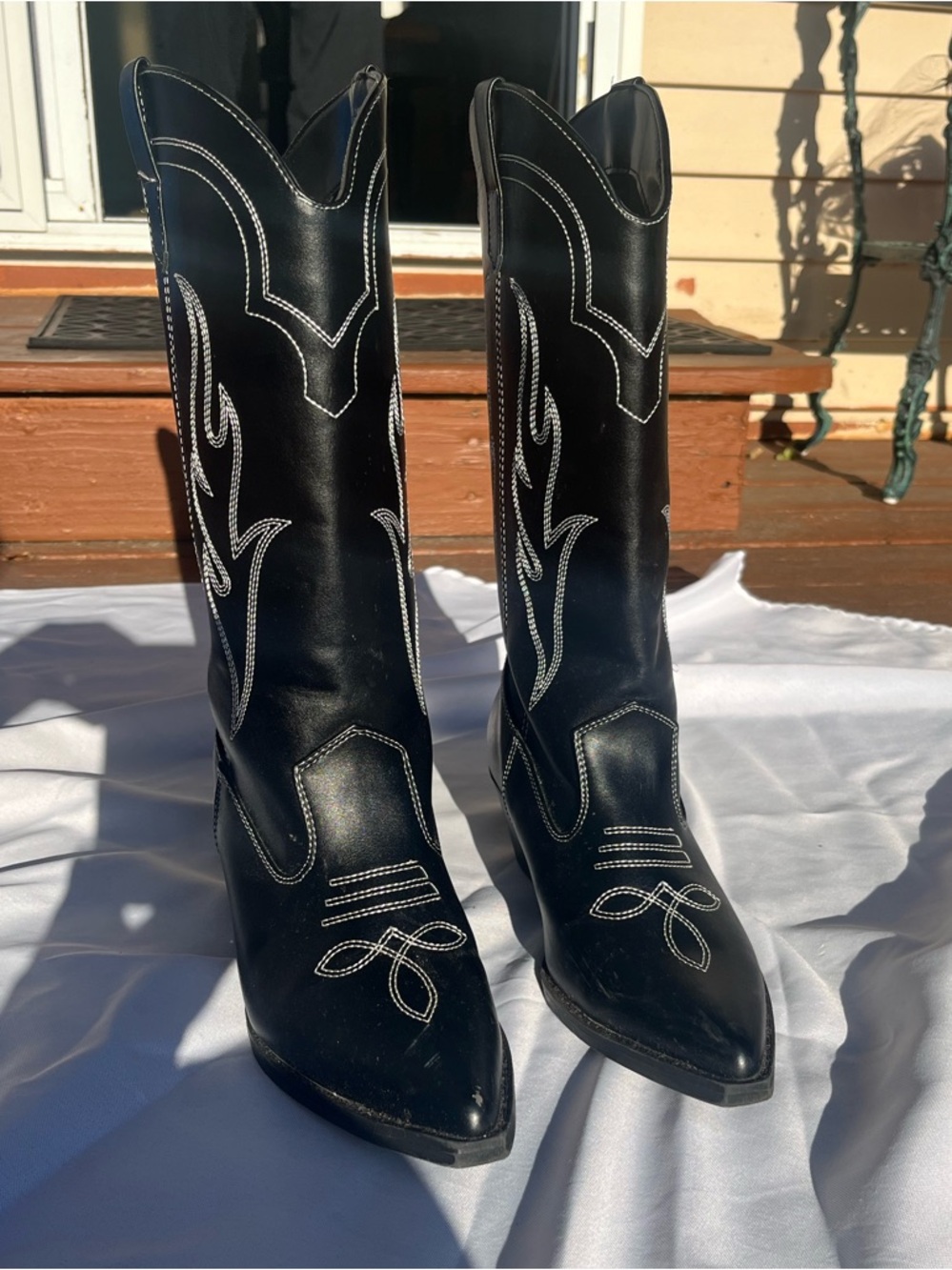 Black Western-Stitch Knee-High Women's Boots